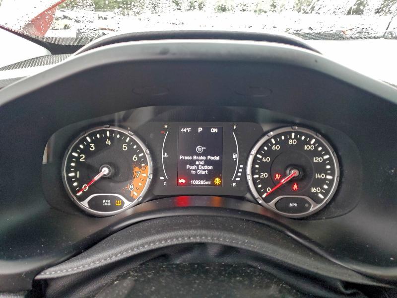 Photo 9 from auction – 2017 JEEP RENEGADE with VIN ZACCJABB0HPG00506