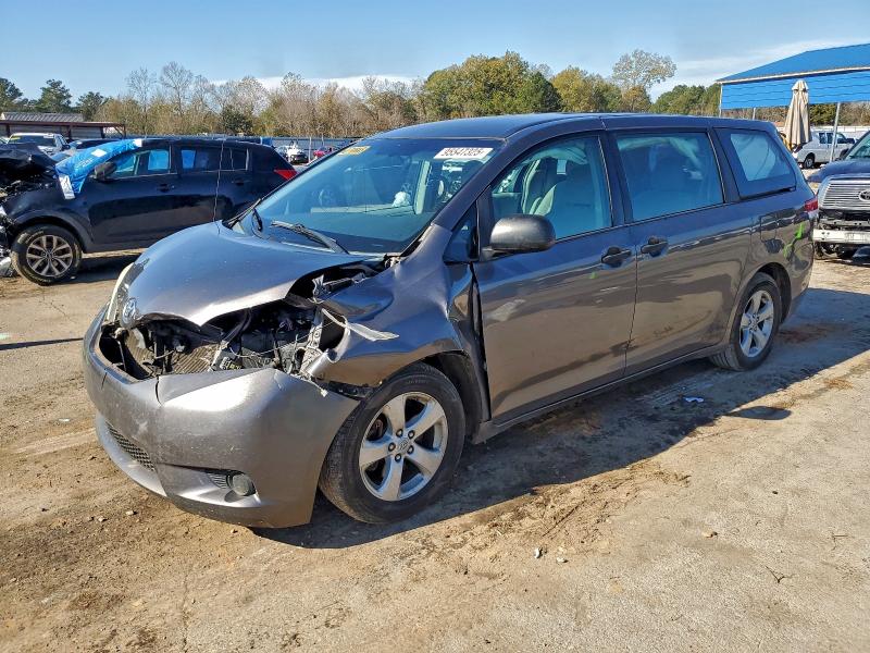 Foto 1 de la subasta – 2012 TOYOTA SIENNA con VIN 5TDZK3DC8CS248764