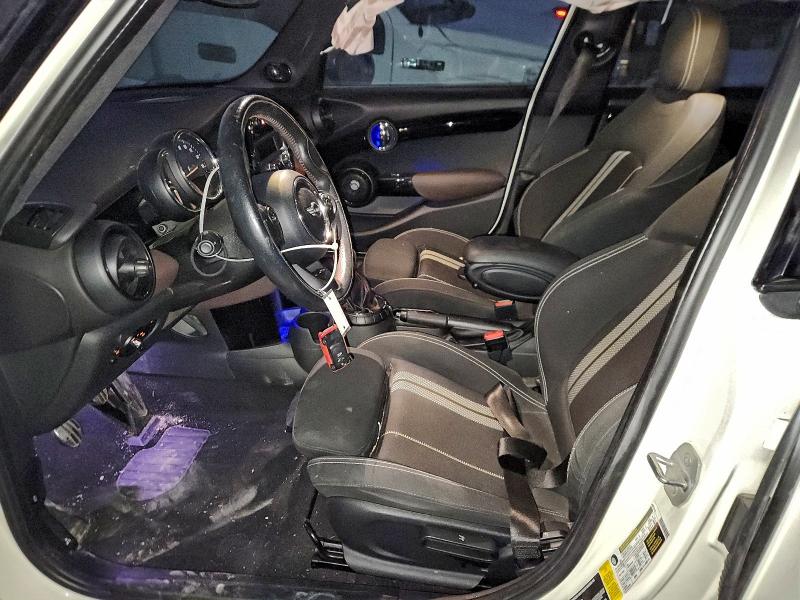 Photo 7 from auction – 2016 MINI COOPER S with VIN WMWXU3C50G2B63774