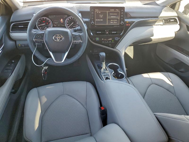 Photo 8 from auction – 2022 TOYOTA CAMRY XLE with VIN 4T1F11AK2NU713765