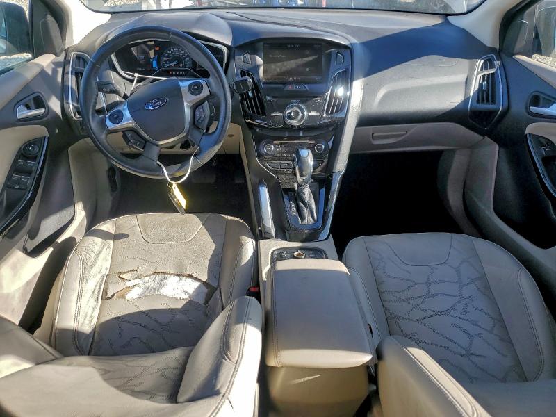 Photo 8 from auction – 2014 FORD FOCUS BEV with VIN 1FADP3R41EL112001
