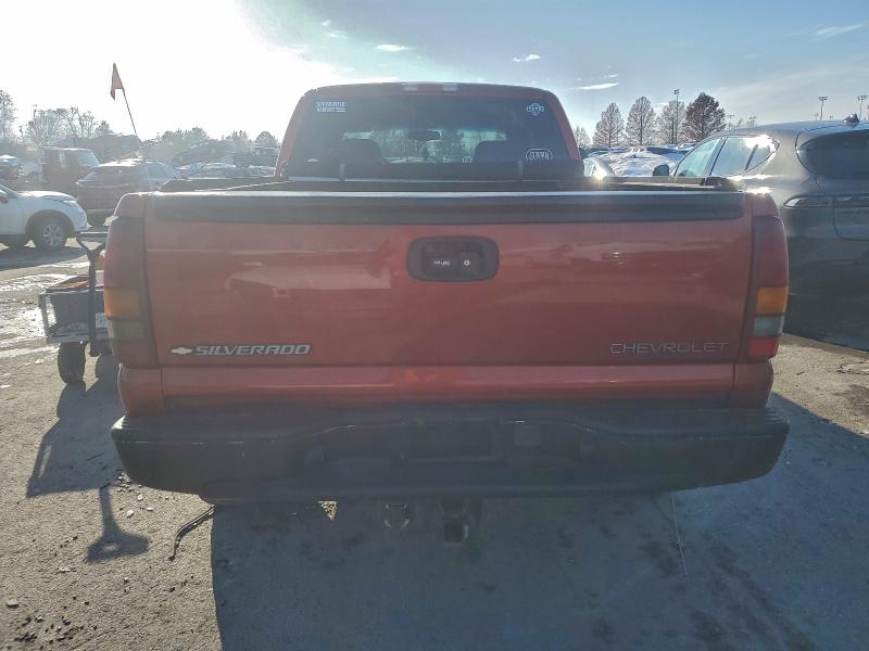 Photo 6 from auction – 2001 CHEVROLET SILVERADO with VIN 1GCEK19T01E106343
