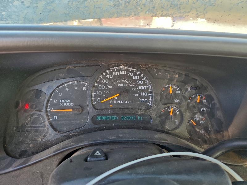 Photo 9 from auction – 2006 GMC NEW SIERRA with VIN 2GTEC13V061342068