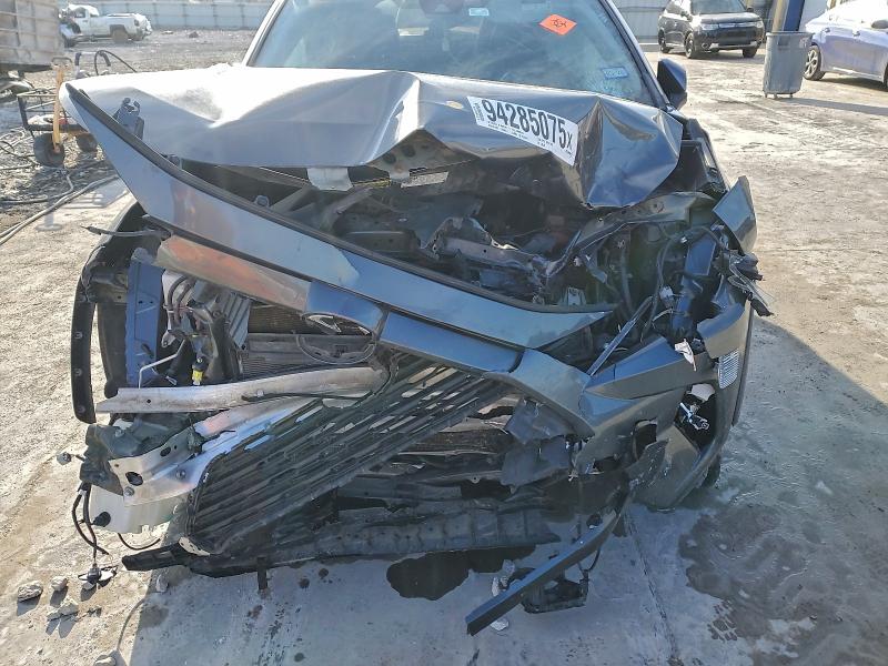 Photo 11 from auction – 2021 TOYOTA RAV4 XLE P with VIN 2T3C1RFV1MC130180