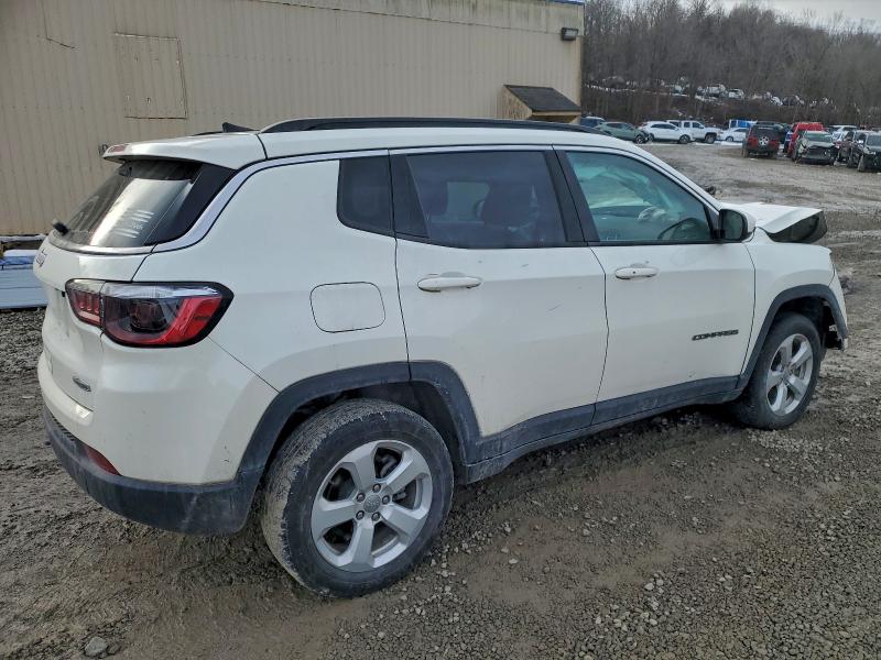 Photo 3 from auction – 2021 JEEP COMPASS with VIN 3C4NJDBB7MT562575
