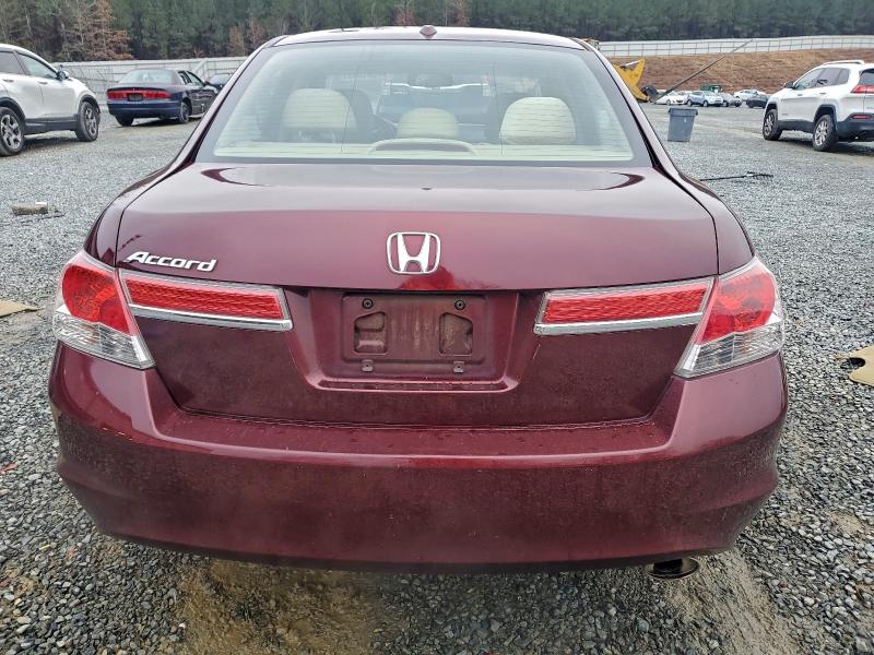 Photo 6 from auction – 2011 HONDA ACCORD EXL with VIN 1HGCP2F81BA042838