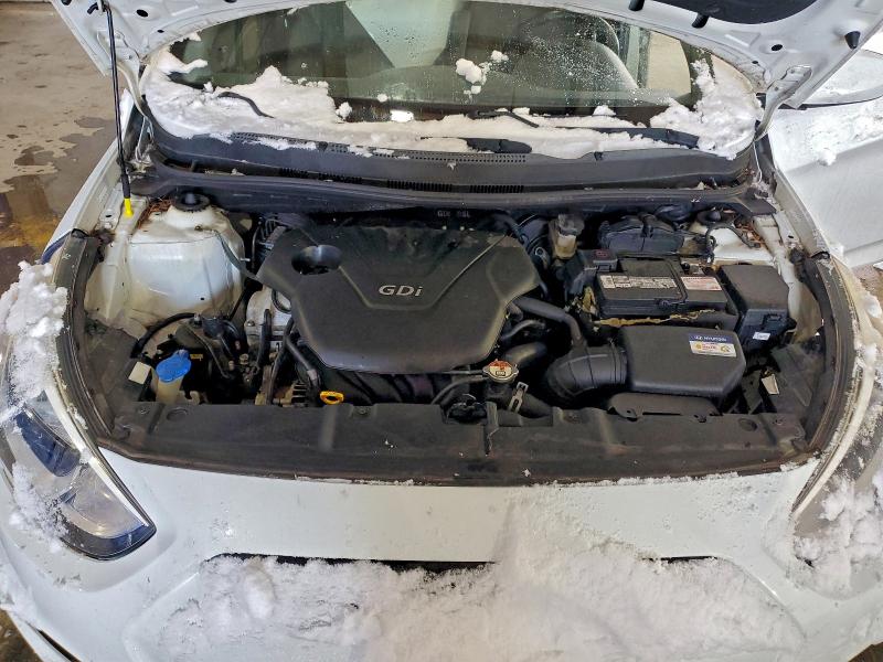 Photo 11 from auction – 2016 HYUNDAI ACCENT SE with VIN KMHCT5AE6GU236713