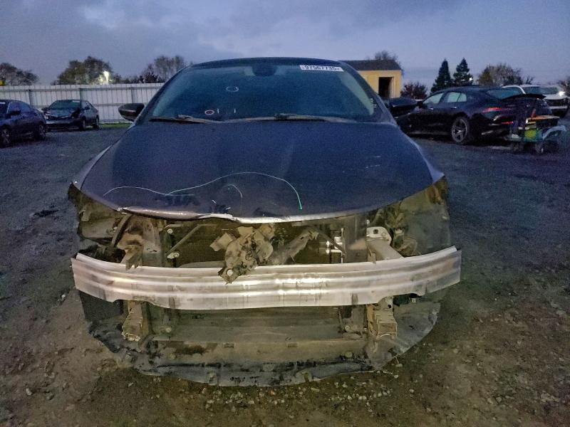 Photo 5 from auction – 2016 CHRYSLER 200 LIMITE with VIN 1C3CCCAB2GN111995
