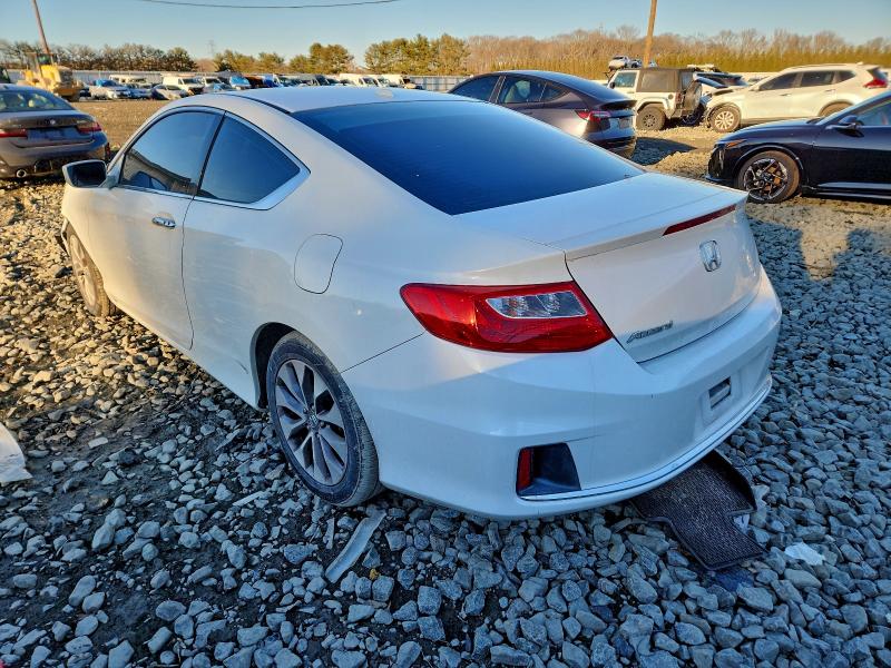 Photo 2 from auction – 2015 HONDA ACCORD EXL with VIN 1HGCT1B87FA015113