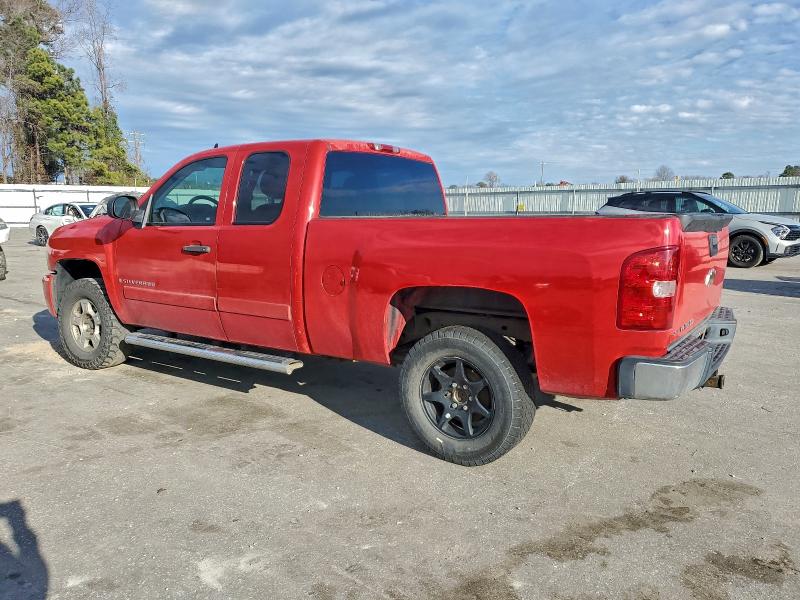 Photo 2 from auction – 2007 CHEVROLET SILVERADO with VIN 2GCEK19C071655258
