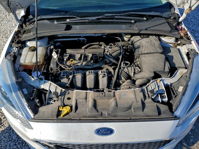 Photo 11 from auction – 2016 FORD FOCUS SE with VIN 1FADP3F26GL243835