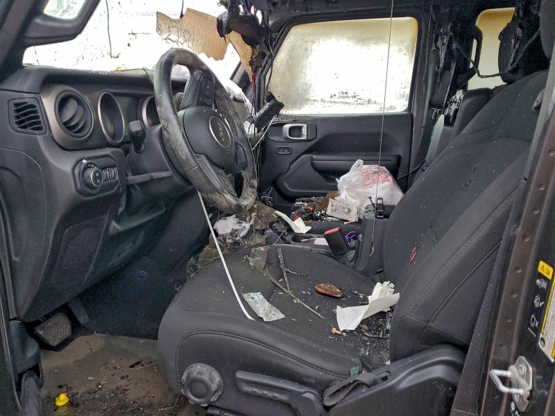 Photo 7 from auction – 2021 JEEP GLADIATOR with VIN 1C6HJTAG9ML614411