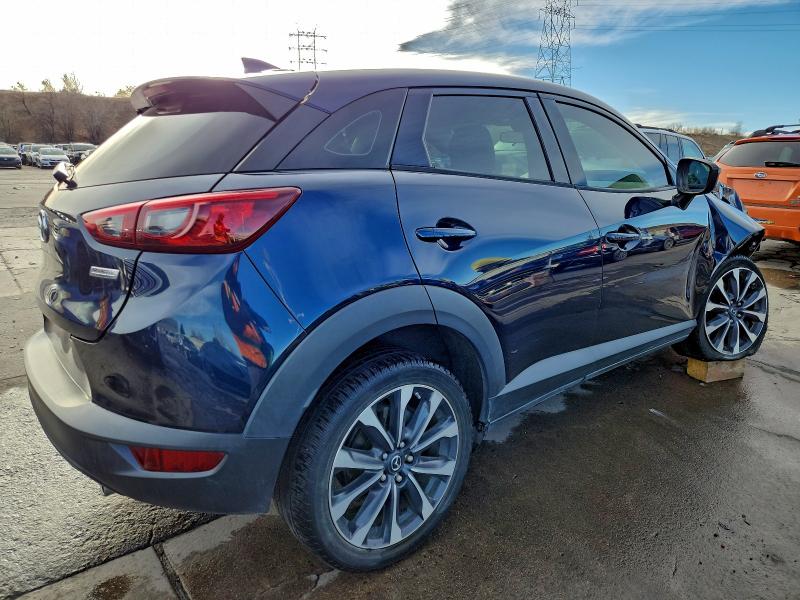 Photo 3 from auction – 2019 MAZDA CX-3 TOURI with VIN JM1DKFC70K0430427