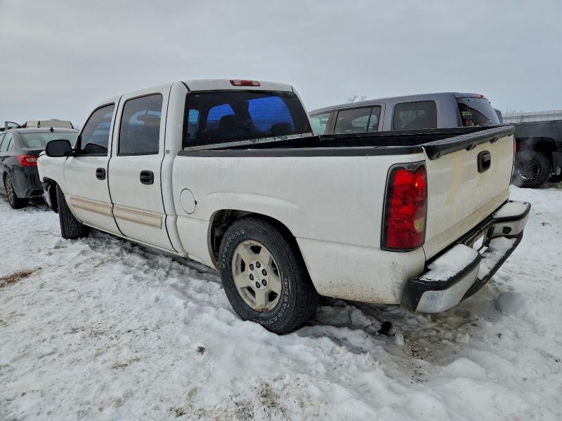 Photo 2 from auction – 2005 CHEVROLET SILVERADO with VIN 2GCEC13T451118573