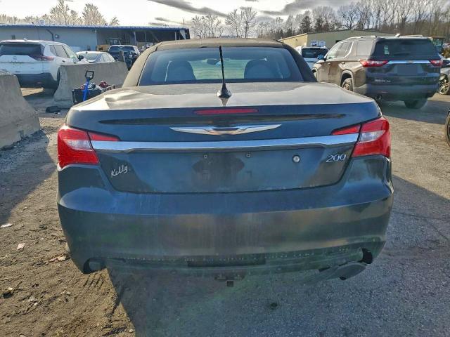 Photo 6 from auction – 2012 CHRYSLER 200 TOURIN with VIN 1C3BCBEB8CN215692