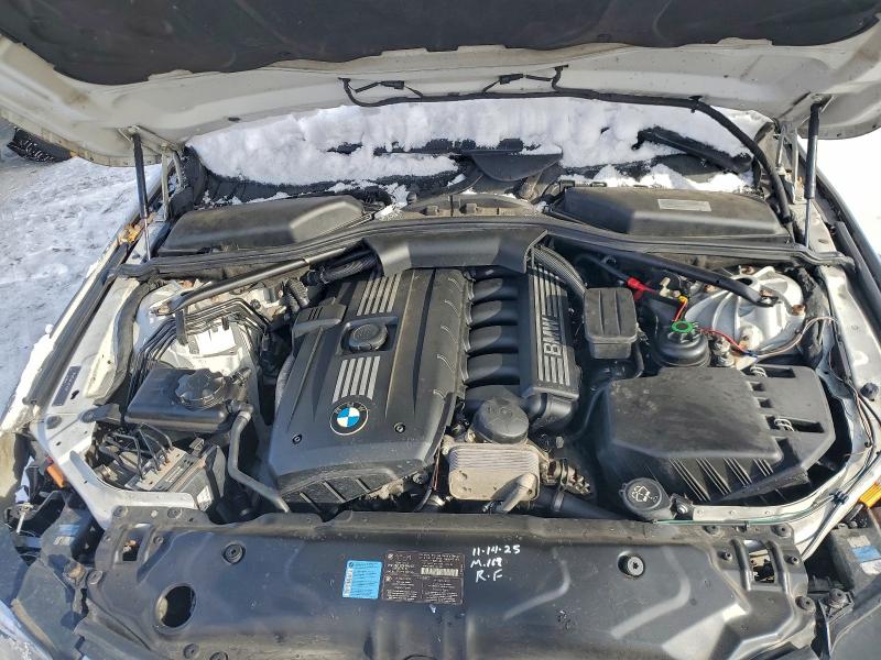 Photo 11 from auction – 2010 BMW 528 XI with VIN WBANV1C58AC444955