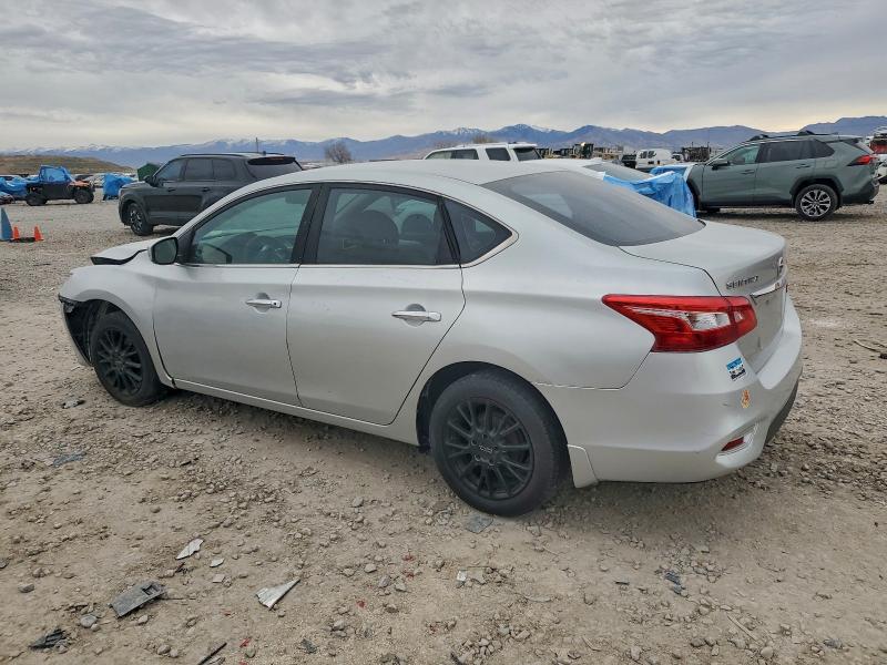 Photo 2 from auction – 2017 NISSAN SENTRA S with VIN 3N1AB7AP7HY228536