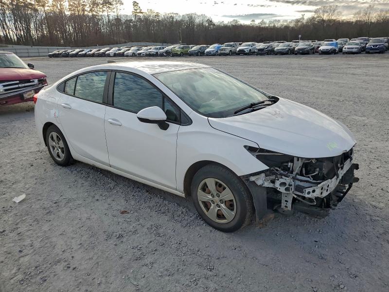 Photo 4 from auction – 2017 CHEVROLET CRUZE LS with VIN 3G1BC5SM3HS523166