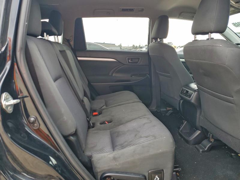 Photo 11 from auction – 2019 TOYOTA HIGHLANDER with VIN 5TDZZRFHXKS340058