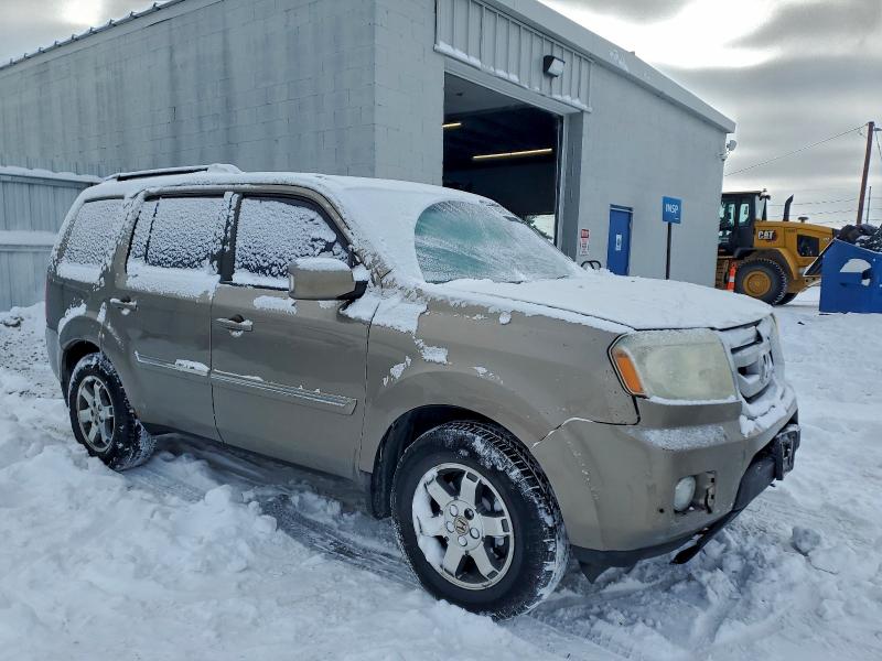 Photo 4 from auction – 2010 HONDA PILOT with VIN 5FNYF3H85AB014105