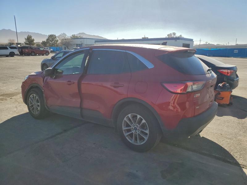 Photo 2 from auction – 2022 FORD ESCAPE with VIN 1FMCU0G69NUB96415