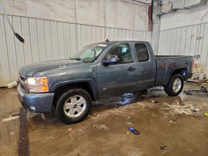 CHEVROLET SILVERADO 2011 with VIN 1GCRKSE3XBZ405121 - Photo from auction