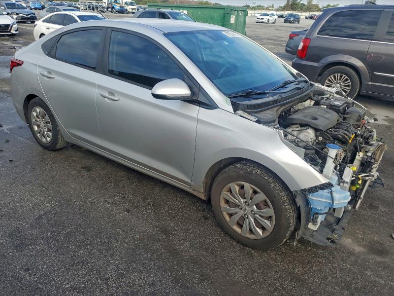 Photo 4 from auction – 2018 HYUNDAI ACCENT SE with VIN 3KPC24A34JE014788