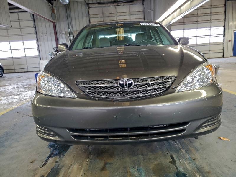 Photo 5 from auction – 2004 TOYOTA CAMRY LE with VIN 4T1BE30K34U805708
