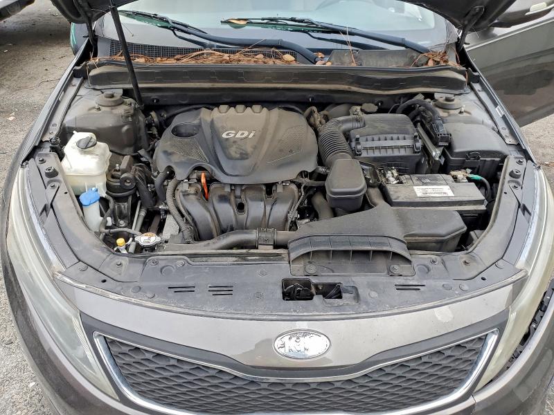 Photo 11 from auction – 2014 KIA OPTIMA LX with VIN 5XXGM4A78EG319206