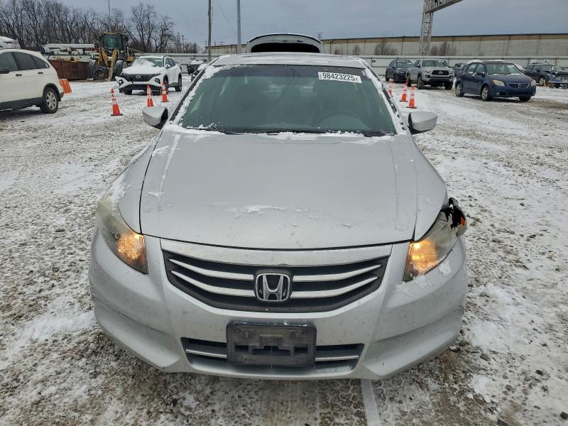 Photo 5 from auction – 2012 HONDA ACCORD EXL with VIN 1HGCP2F83CA039182