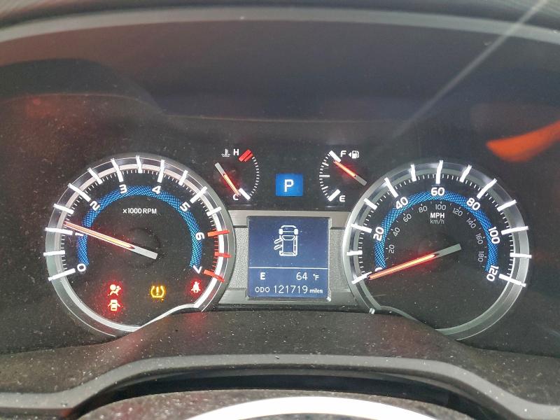 Photo 9 from auction – 2019 TOYOTA 4RUNNER SR with VIN JTEBU5JR2K5646987