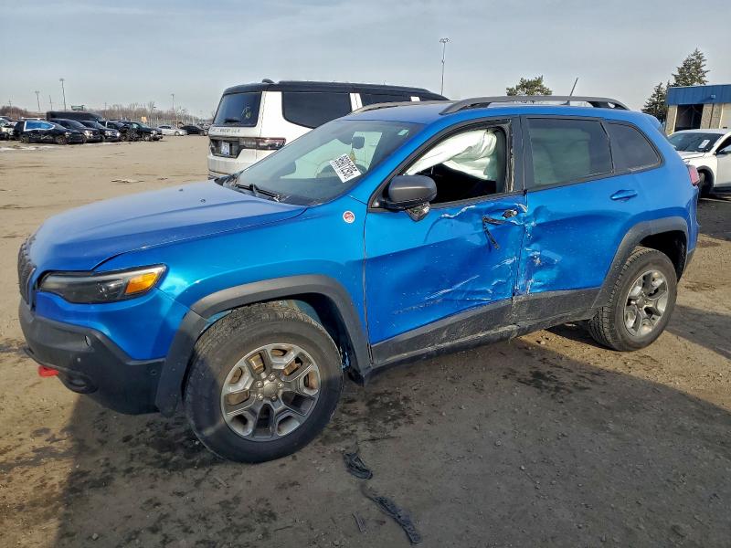 JEEP CHEROKEE T 2019 with VIN 1C4PJMBX9KD376155 - Photo from auction