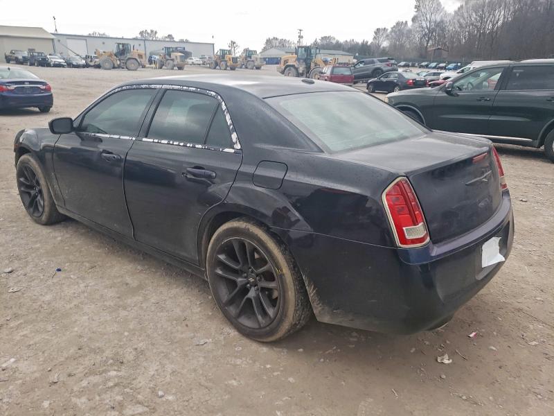 Photo 2 from auction – 2012 CHRYSLER 300 with VIN 2C3CCAAG4CH165950