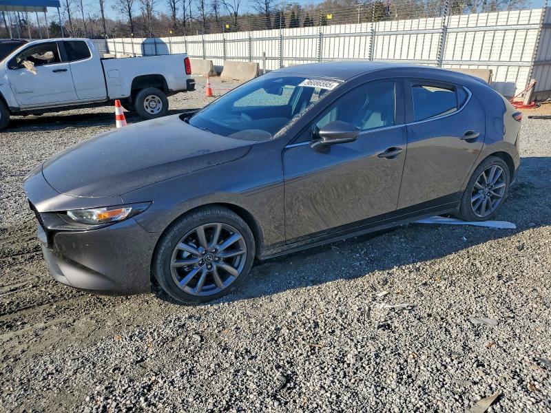 MAZDA 3 PREFERRE 2024 with VIN JM1BPALM6R1711895 - Photo from auction