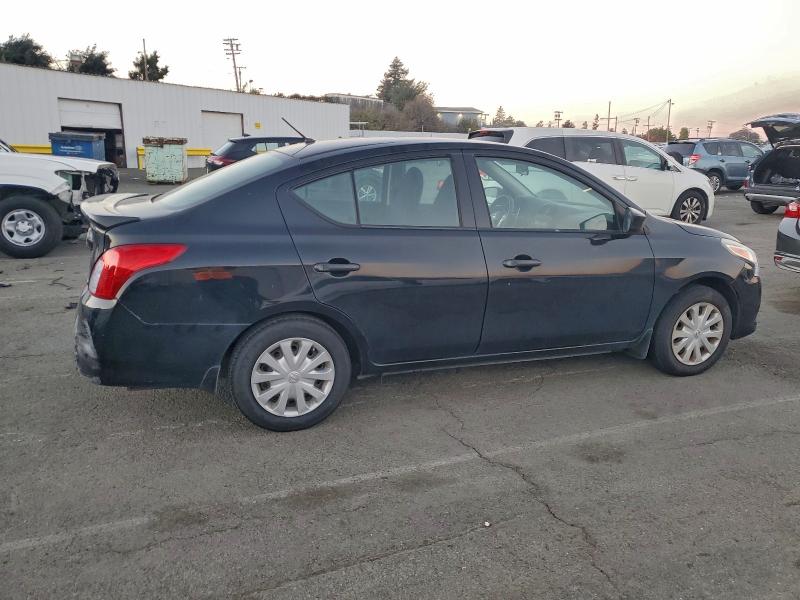 Photo 3 from auction – 2016 NISSAN VERSA S with VIN 3N1CN7AP6GL842716