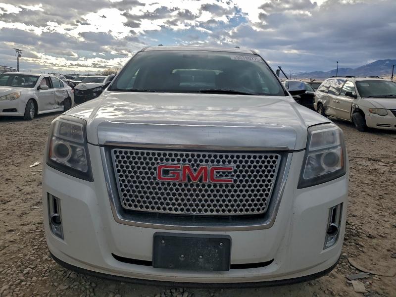 Photo 5 from auction – 2013 GMC TERRAIN DE with VIN 2GKFLZE3XD6112900