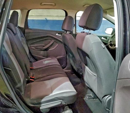 Photo 11 from auction – 2017 FORD ESCAPE SE with VIN 1FMCU9GD3HUD83575