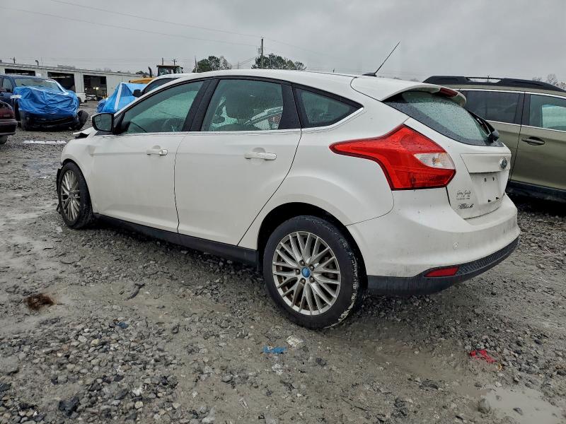 Photo 2 from auction – 2012 FORD FOCUS SEL with VIN 1FAHP3M27CL265793