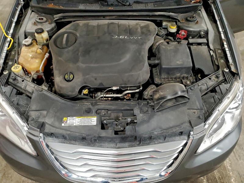 Photo 11 from auction – 2013 CHRYSLER 200 LIMITE with VIN 1C3CCBCG1DN601794