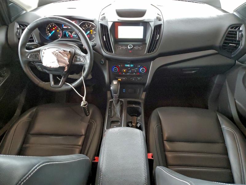 Photo 8 from auction – 2019 FORD ESCAPE SEL with VIN 1FMCU0HD5KUA50943
