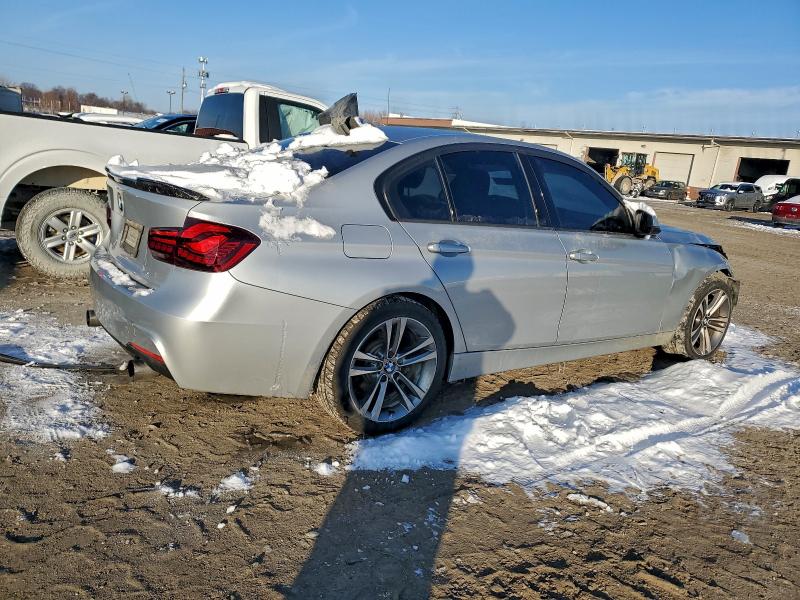 Photo 3 from auction – 2018 BMW 330 XI with VIN WBA8D9C51JEM34092