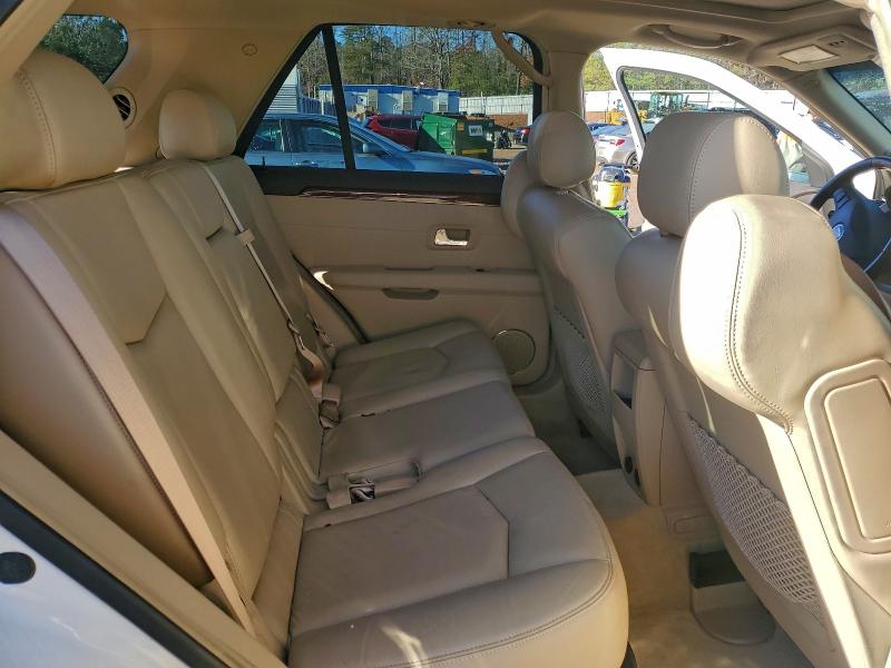 Photo 11 from auction – 2007 CADILLAC SRX with VIN 1GYEE637770154731
