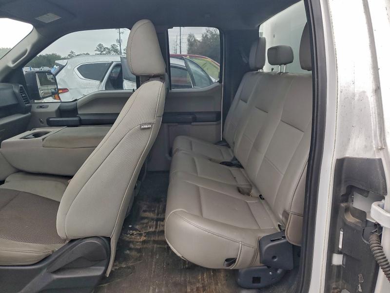 Photo 10 from auction – 2018 FORD F150 SUPER with VIN 1FTEX1C50JKE81808
