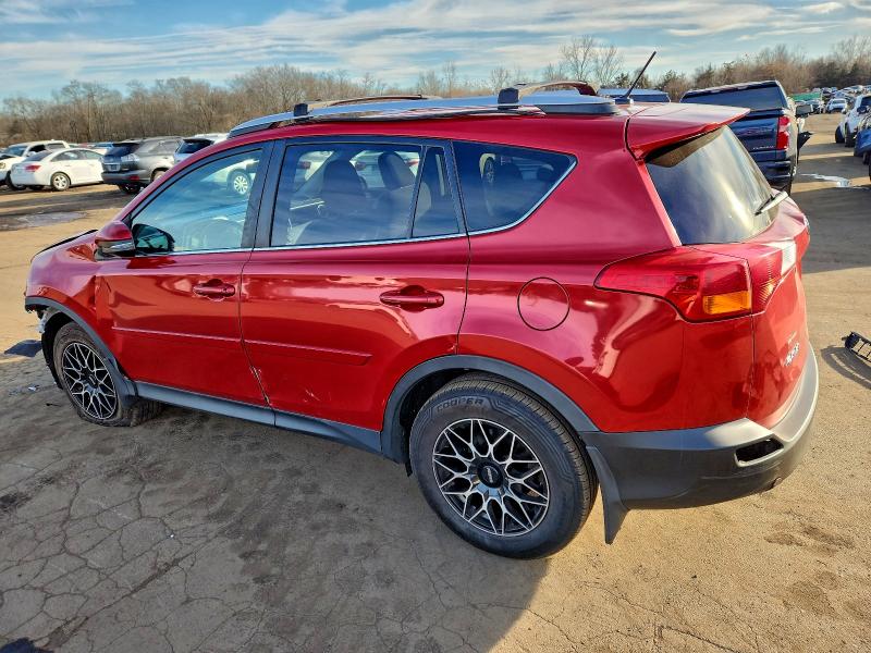 Photo 2 from auction – 2014 TOYOTA RAV4 XLE with VIN 2T3RFREV5EW148971