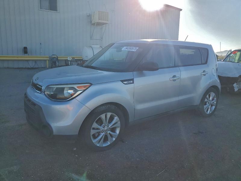 KIA SOUL + 2015 with VIN KNDJP3A57F7770417 - Photo from auction
