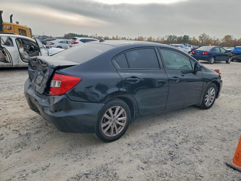 Photo 3 from auction – 2012 HONDA CIVIC EX with VIN 2HGFB2F83CH550792