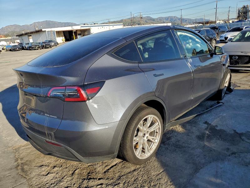 Photo 3 from auction – 2023 TESLA MODEL Y with VIN 7SAYGDEE9PA203894