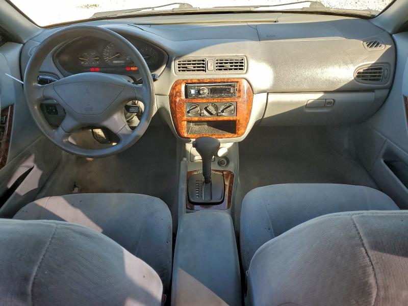Photo 8 from auction – 2001 MITSUBISHI GALANT ES with VIN 4A3AA46GX1E188671