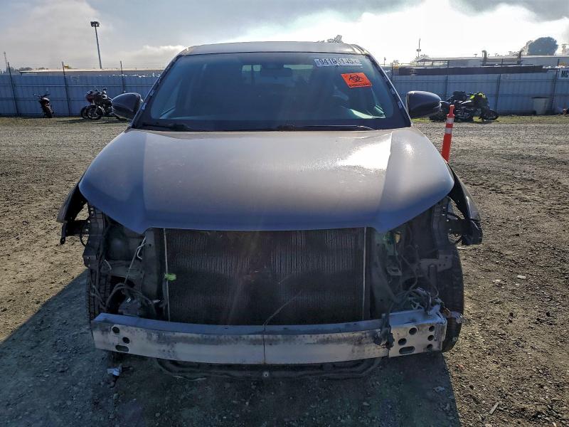 Photo 5 from auction – 2017 TOYOTA HIGHLANDER with VIN 5TDZZRFH5HS199859