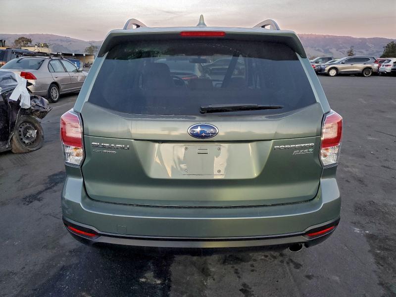 Photo 6 from auction – 2017 SUBARU FORESTER 2 with VIN JF2SJAJC6HH517726